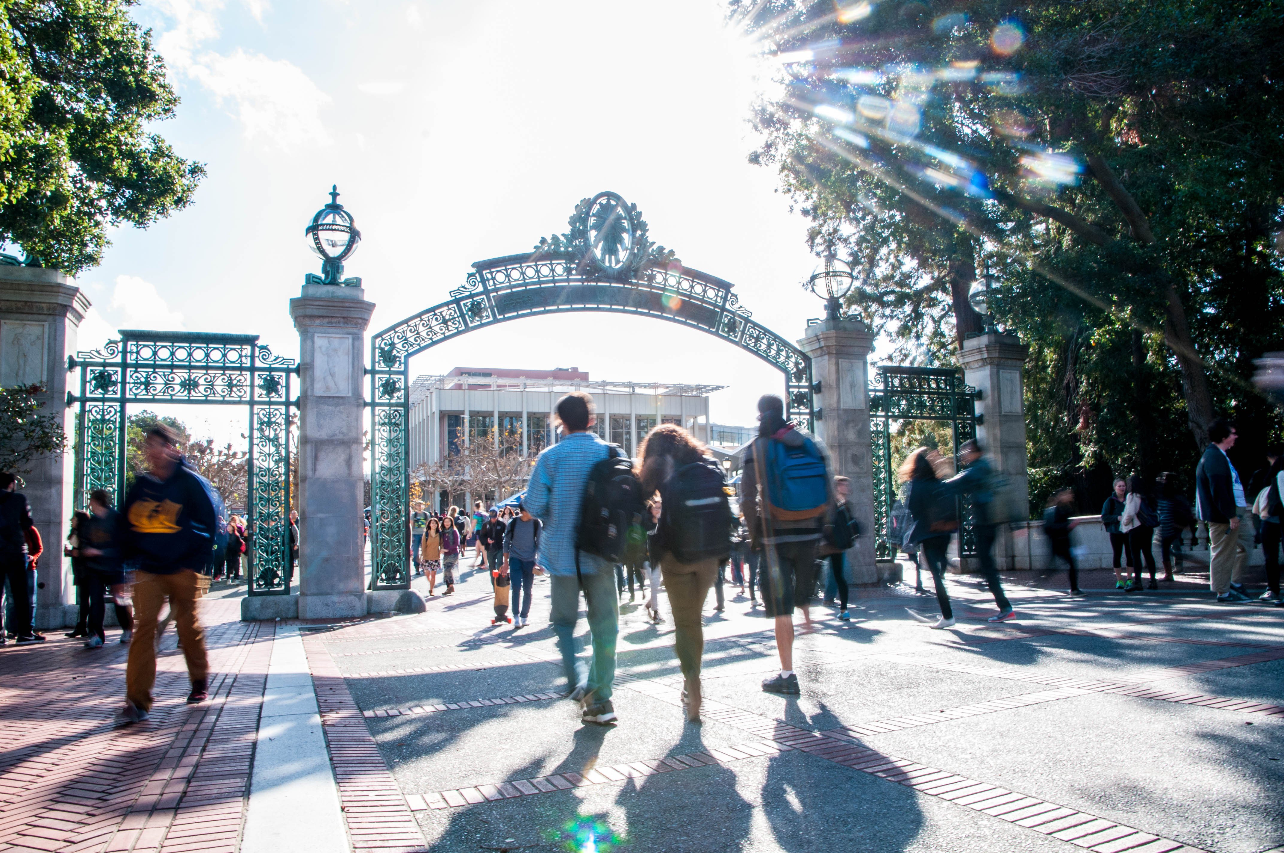 Students walking toward Sather Gate on the Berkeley campus. (Photo /Keegan Houser)