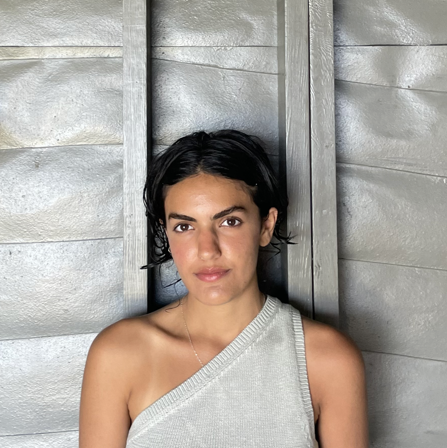 Headshot of Aryana Far 