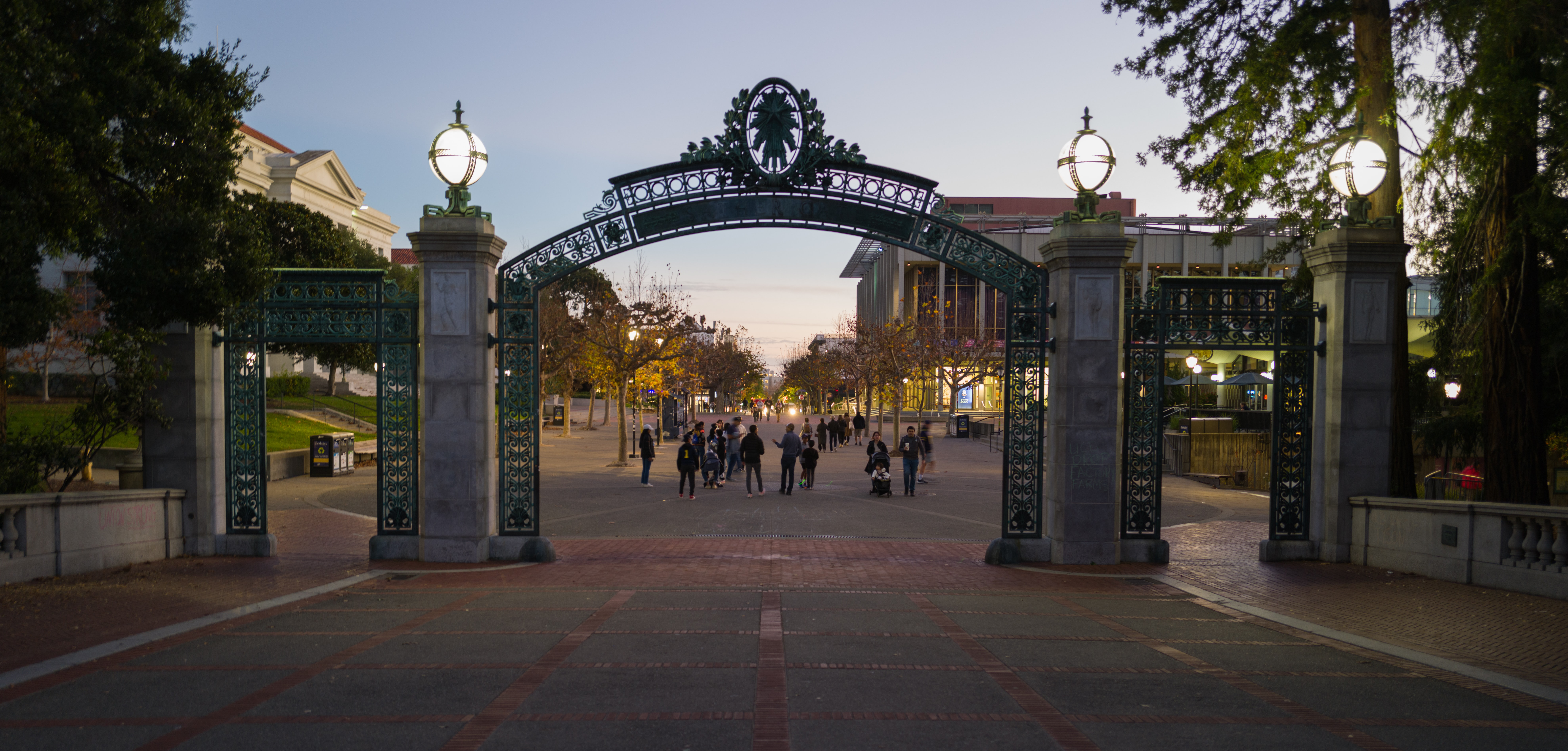 Picture of Sather Gate in early evening 